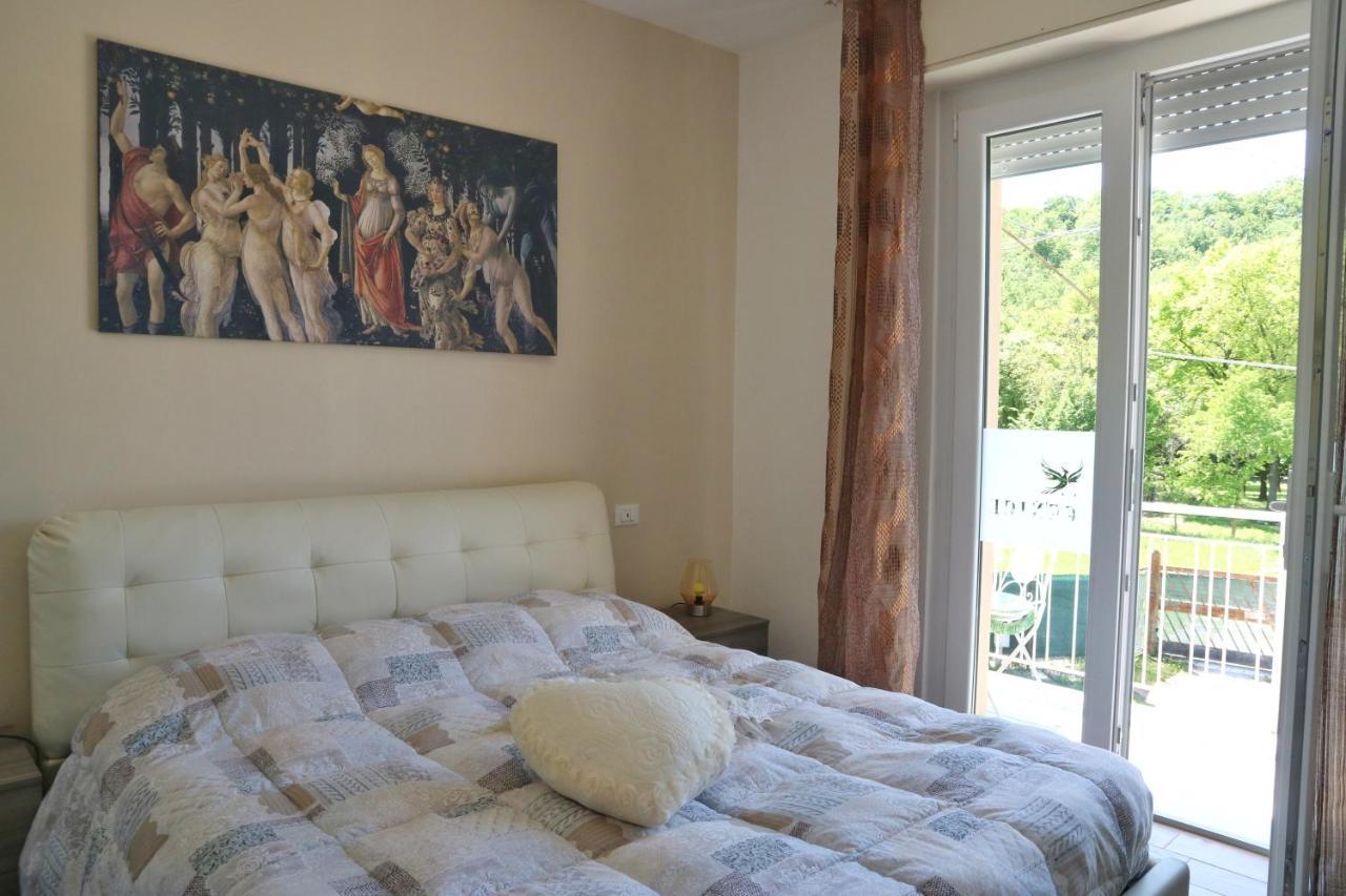 Affitta Camere La Fenice Di Folli Lorella Puegnago Bagian luar foto